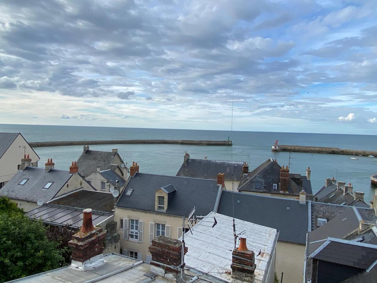La Maison Bleue Port-en-Bessin-Huppain Esterno foto