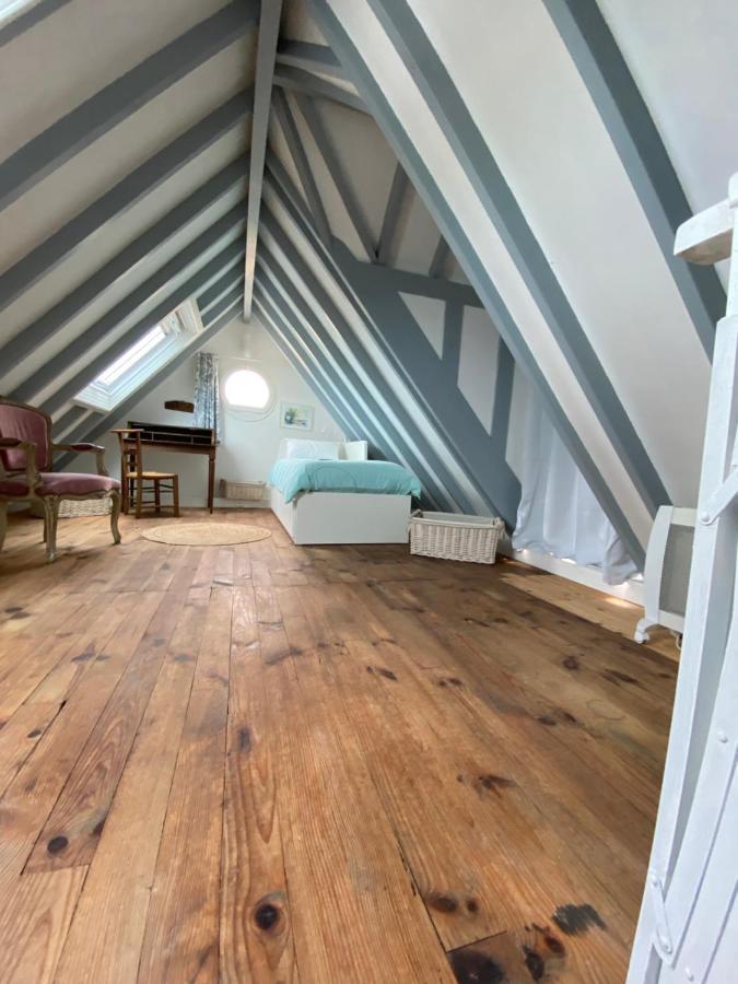 La Maison Bleue Port-en-Bessin-Huppain Esterno foto