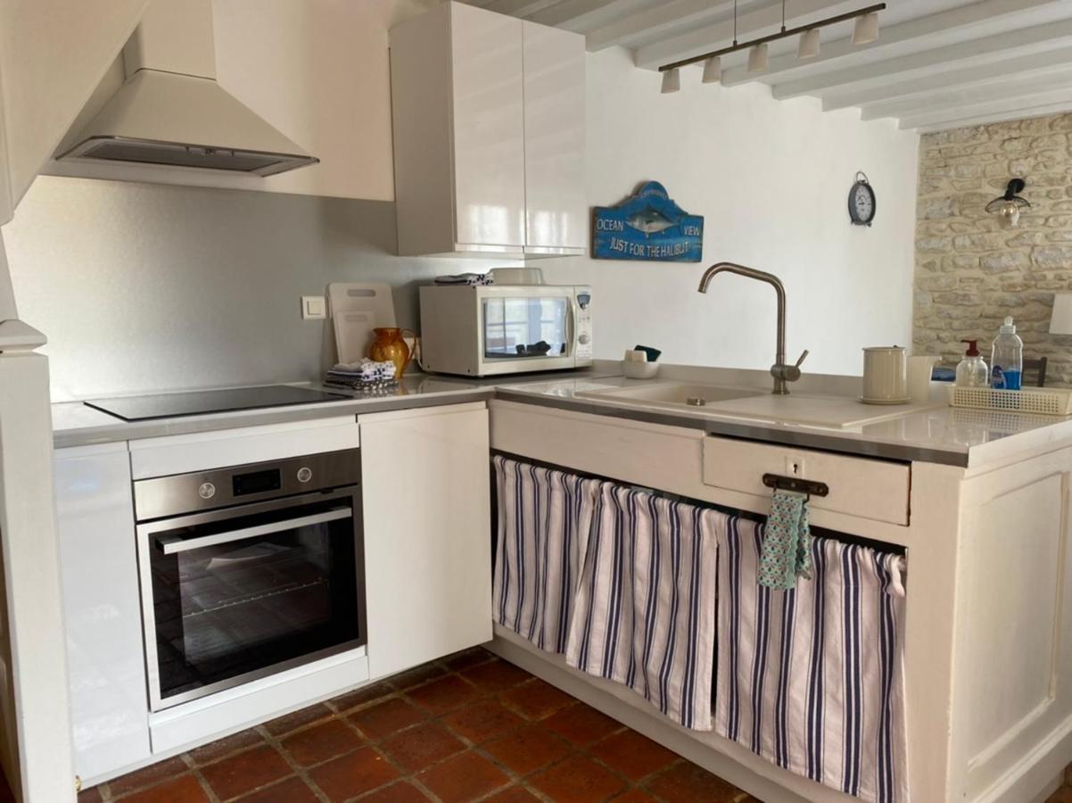 La Maison Bleue Port-en-Bessin-Huppain Esterno foto