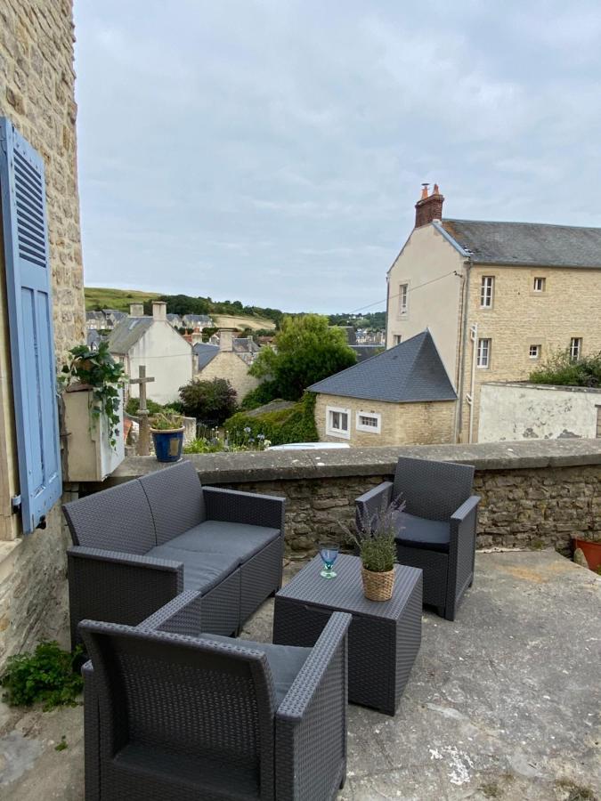 La Maison Bleue Port-en-Bessin-Huppain Esterno foto