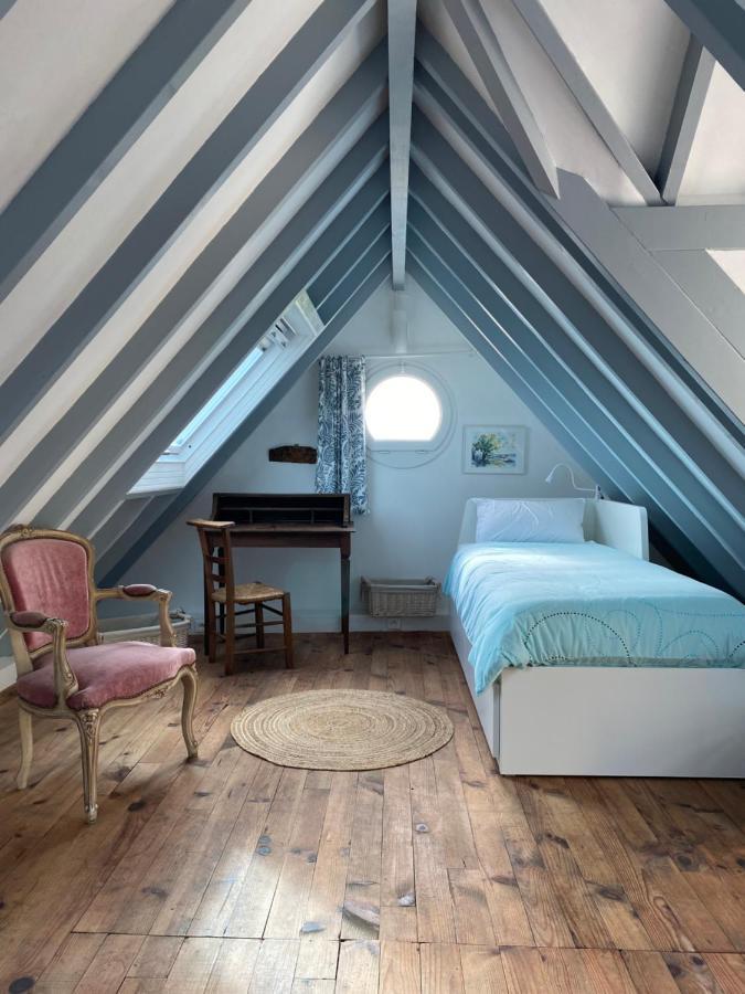 La Maison Bleue Port-en-Bessin-Huppain Esterno foto