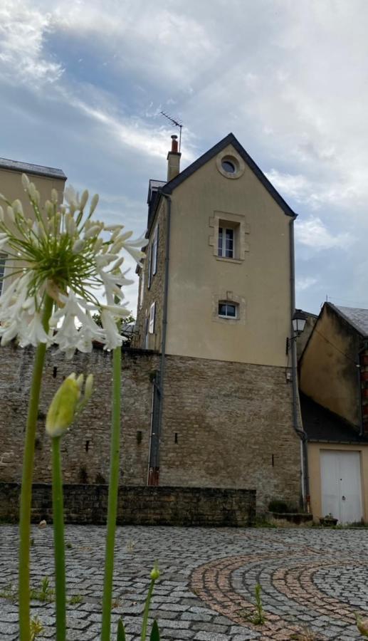 La Maison Bleue Port-en-Bessin-Huppain Esterno foto